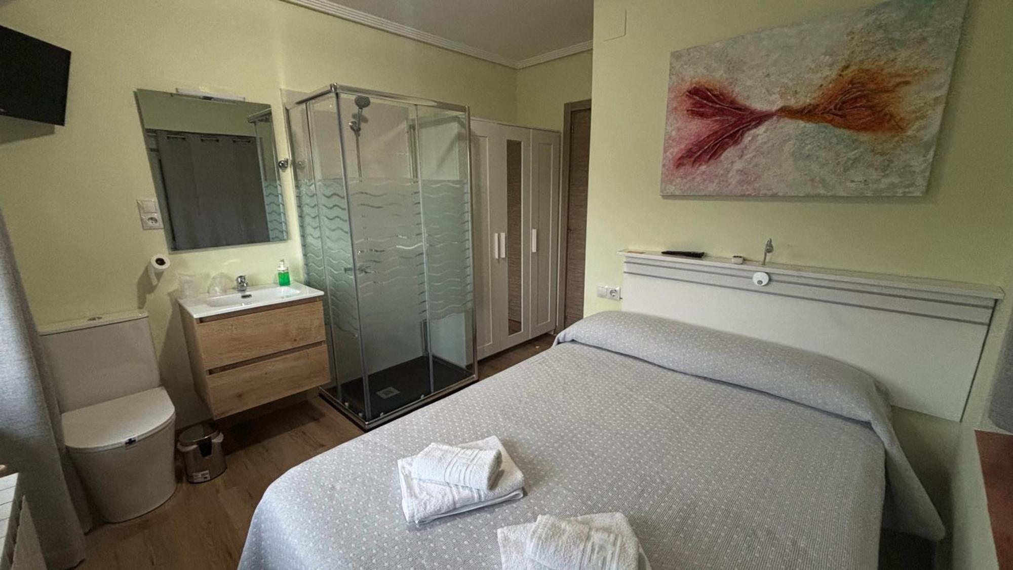 Rural El Bosque Guest House Entrambasaguas  Ruang foto